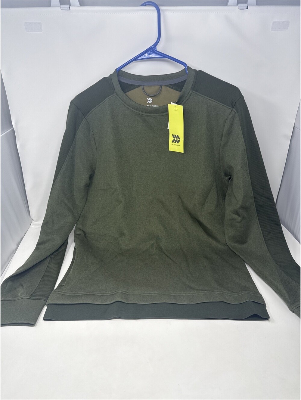 NWT All In Motion Men's Fleece Tech Sweater Size S Olive Green Moisture Wicking